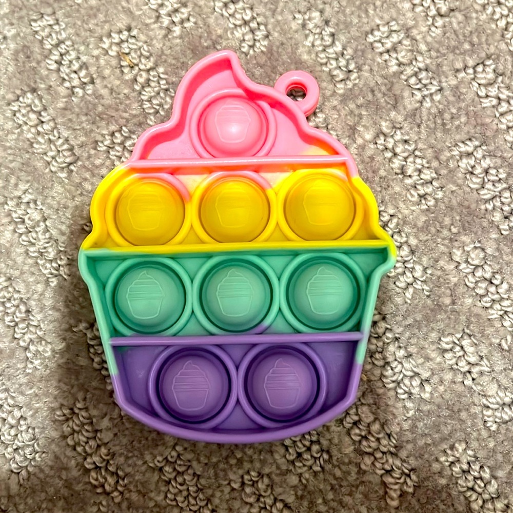 Cupcake miniature poppet